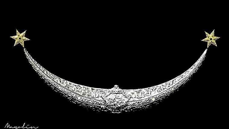 Estes são os novos atributos da Virgen del Rocío.