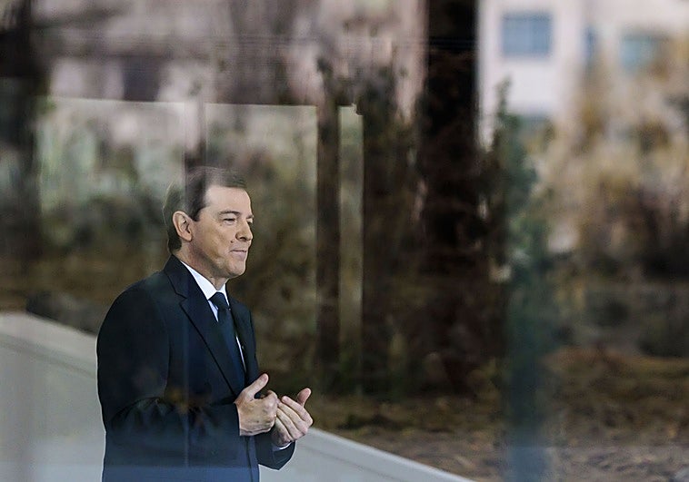 Mañueco llama a la «responsabilidad» ante la «nueva etapa política en 2026»