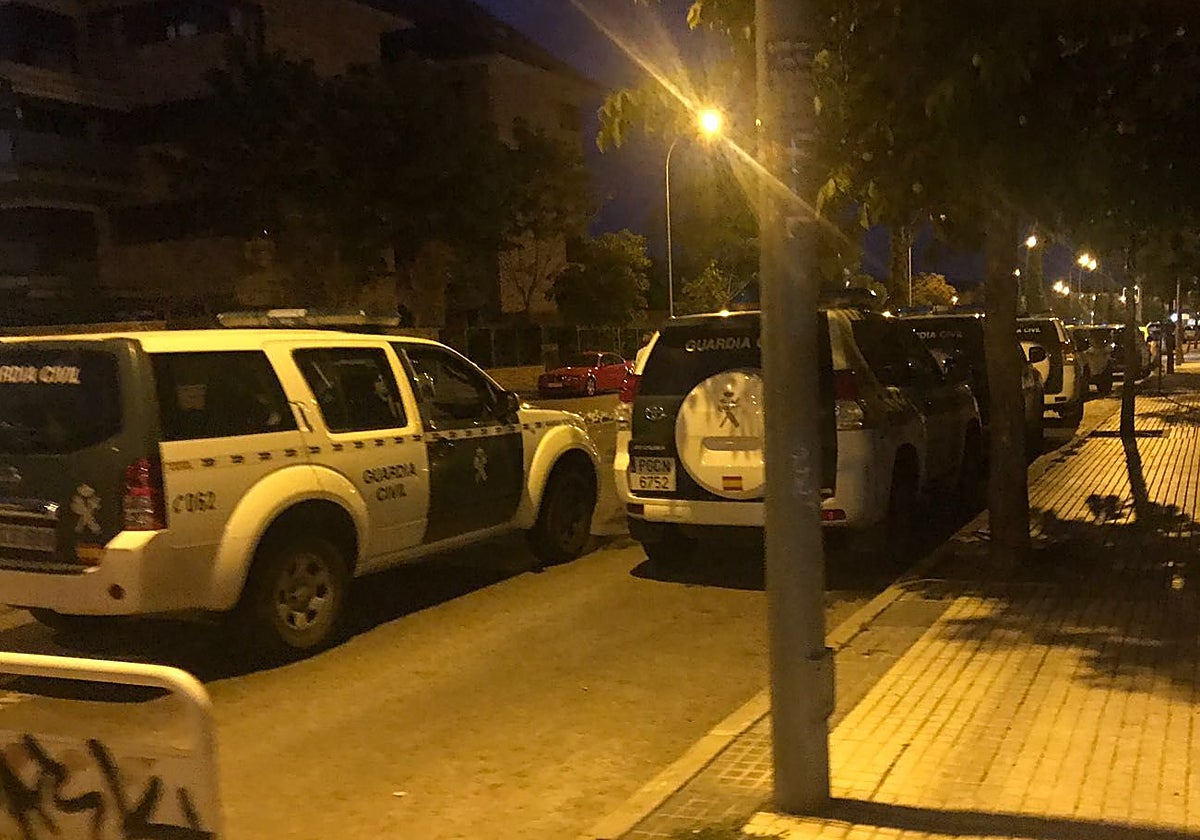 Vehículos de la Guardia Civil, en Majadahonda