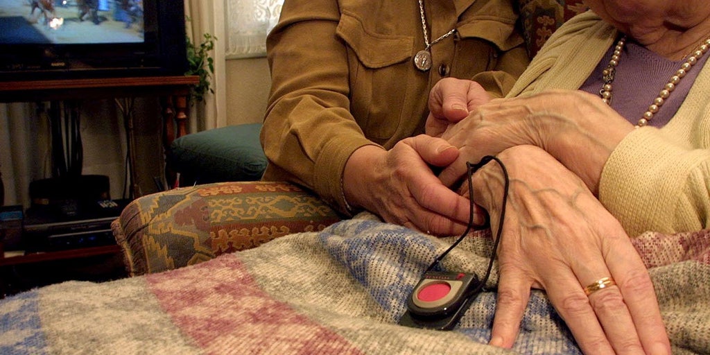 Toledo, Talavera y Puertollano figuran entre los 45 municipios españoles considerados  pobres  en Servicios Sociales