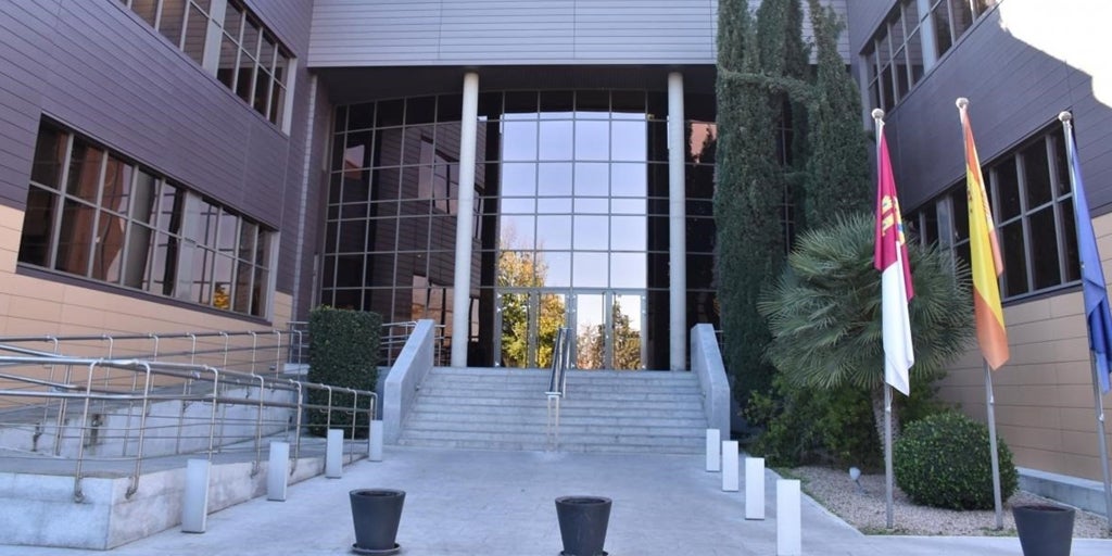 Castilla-La Mancha sanciona a Monbus con 14.500 euros por las deficiencias en el servicio de transporte entre Toledo y Talavera