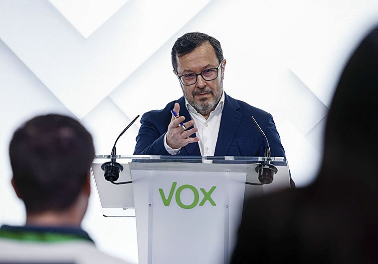 Vox rectifica su estrategia y asume que su auge exige ahora entrar en gobiernos
