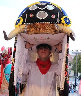 Imagem Secundária 2. A Festa do Bezerro é comemorada no dia 20 de janeiro.