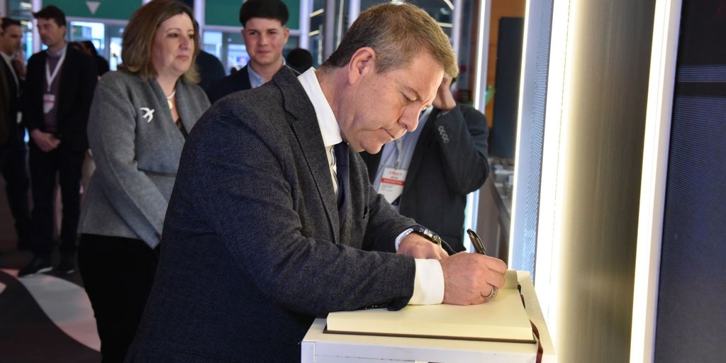 Page pide cautela política y valora la transparencia del Gobierno en el accidente ferroviario