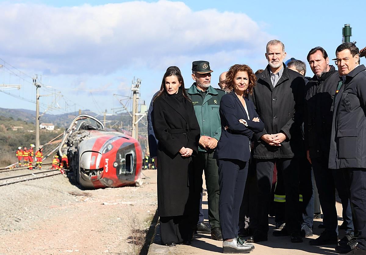 El protagonismo de Montero en Adamuz reabre la polémica por el ...