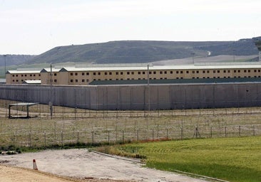 Denuncian la agresión de un interno de la cárcel de Dueñas (Palencia) a cinco funcionarios