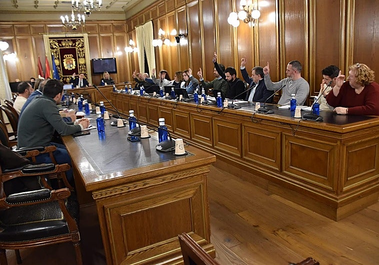 La Diputación de Cuenca aprueba el convenio con Tarancón y Adif para la integración urbana de los terrenos ferroviarios