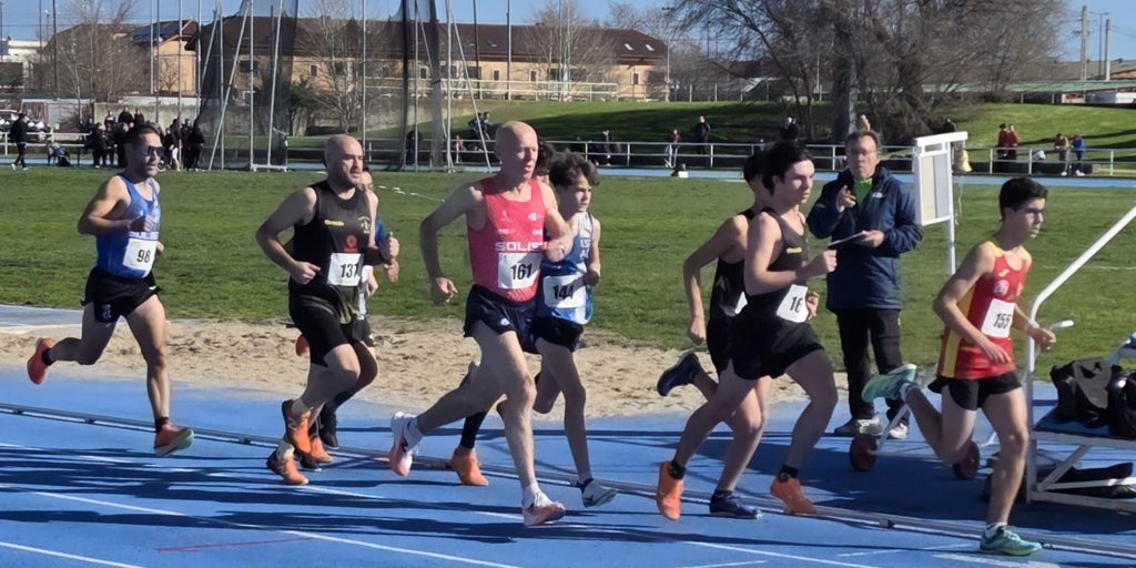 El atleta toledano Juan Francisco Romera firma en Talavera la mejor marca nacional máster M65 en 3.000 metros