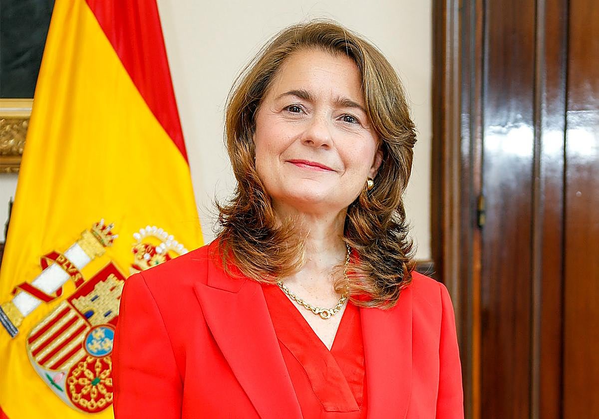 Militares españoles en la OTAN se querellan contra la subsecretaria de Defensa  por presunta prevaricación y coacciones