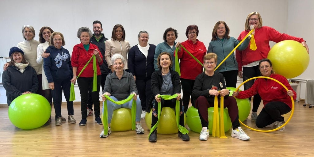 Más de 500 mayores de Olías del Rey se benefician de los programas de envejecimiento activo