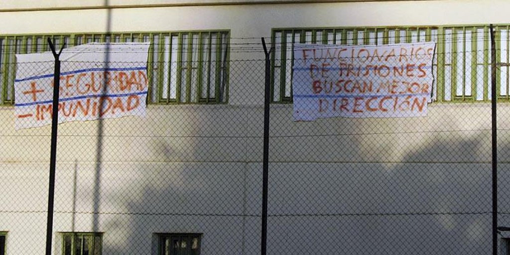 Una interna propina dos puñetazos en la mandíbula a una funcionaria de la cárcel de Picassent