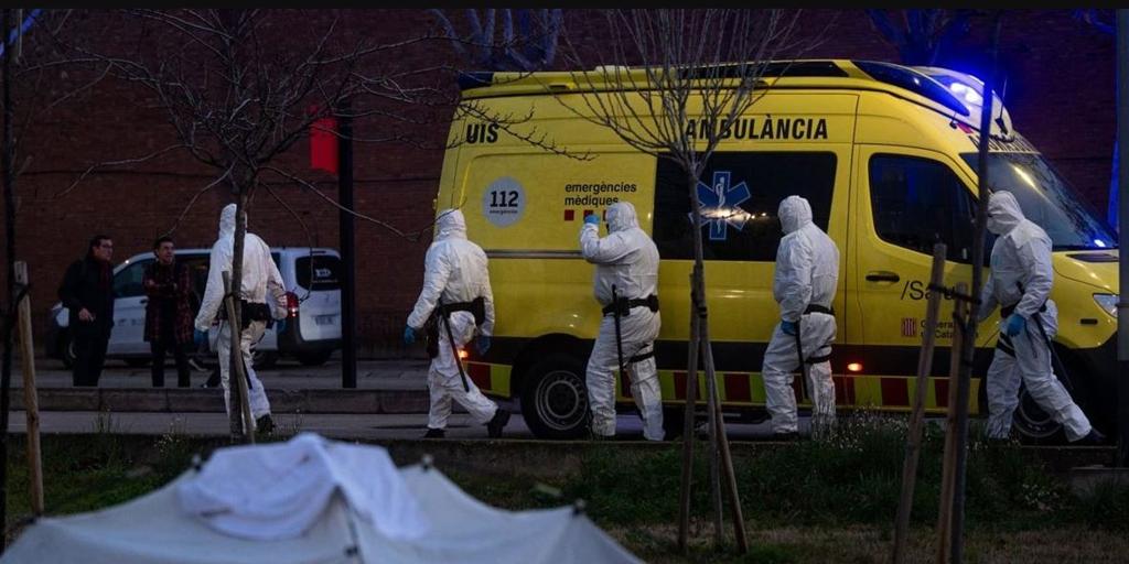 Desalojan un campamento de personas sin hogar en Barcelona por una plaga de ratas