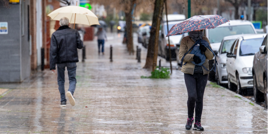 La Aemet mantiene varias alertas en Andalucía por viento hasta que el fin de semana llegue un anticiclón que devuelva la estabilidad a la región