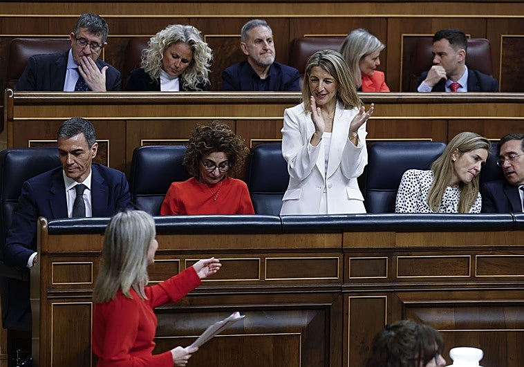 Sánchez exprimirá la debilidad de Sumar para resistir en las generales