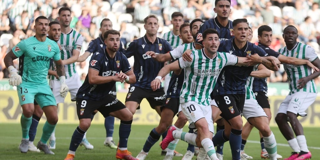 Oficial: el AD Ceuta - Córdoba CF se celebrará el miércoles 25 de febrero