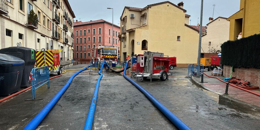 Talavera de la Reina achica 2 millones de litros de agua a la hora