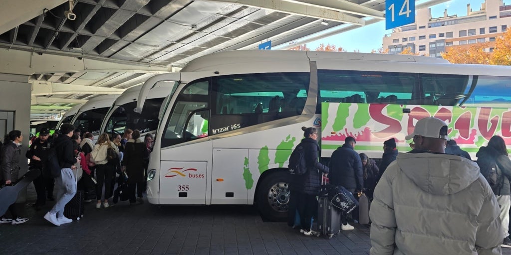 Los viajes en autobús entre Andalucía y Madrid se multiplican por la crisis de los trenes de Alta Velocidad