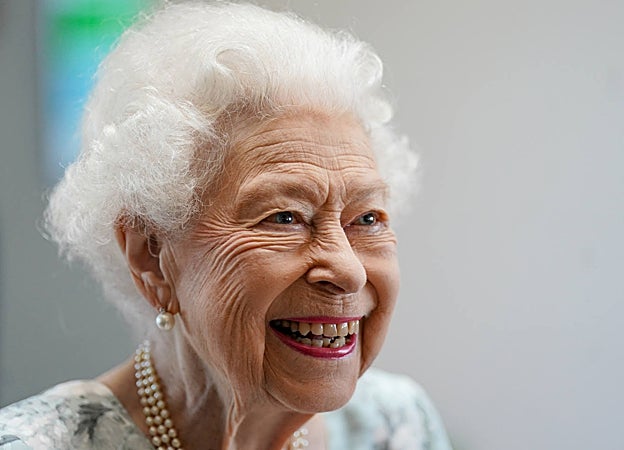 Tras la celebración del Jubileo de Platino, la Reina lució el pelo un poco más corto de lo habitual.