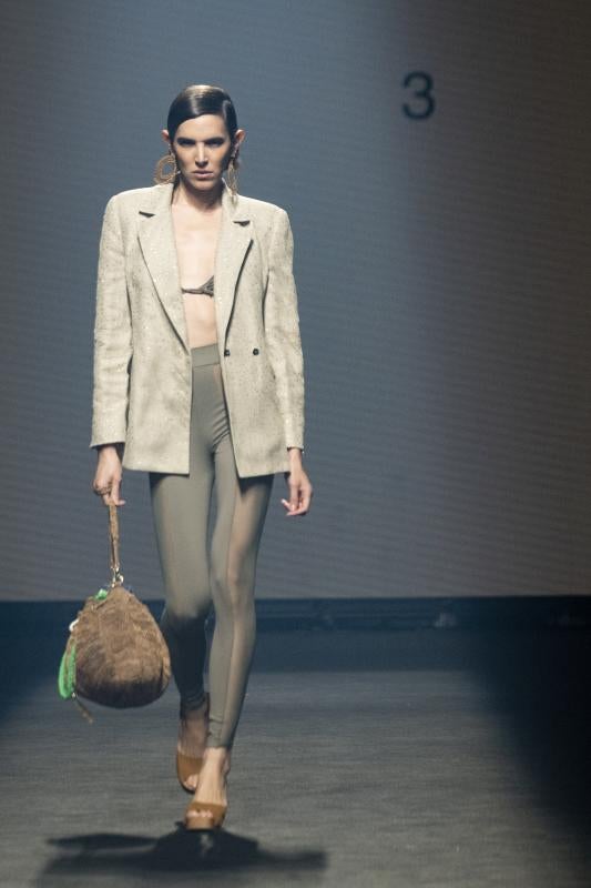 Moda de baño y algo más en la pasarela de Aurelia Gil