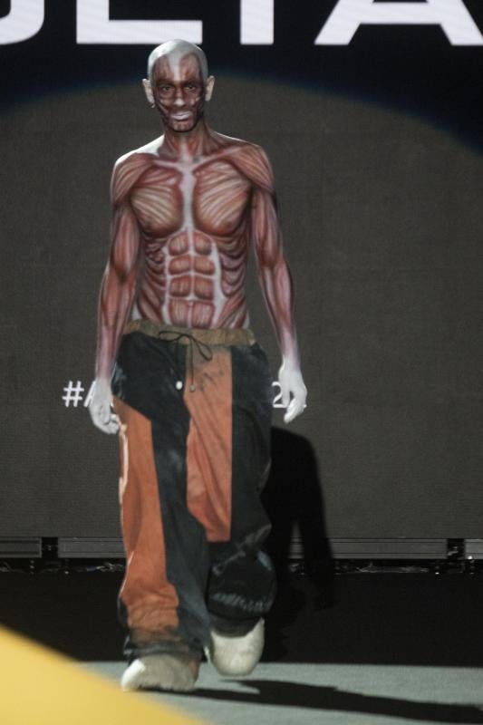 Boltad, ganador del premio Mercedes-Benz Fashion Talent