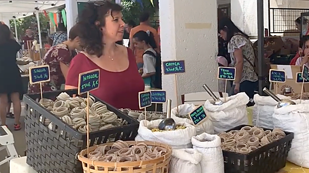 Este fin de semana hay mercado ecológico en un colegio de Villanueva de la Cañada, con entrada libre.