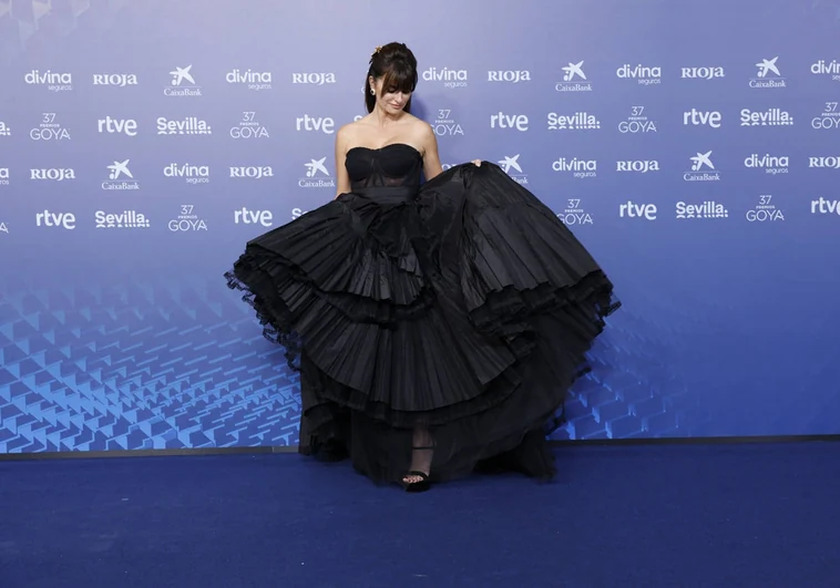 Penélope Cruz deslumbra con un vestido de alta costura en los Goya 2023