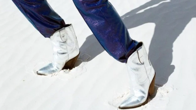 Las botas de cowboy se reinventan cada temporada.