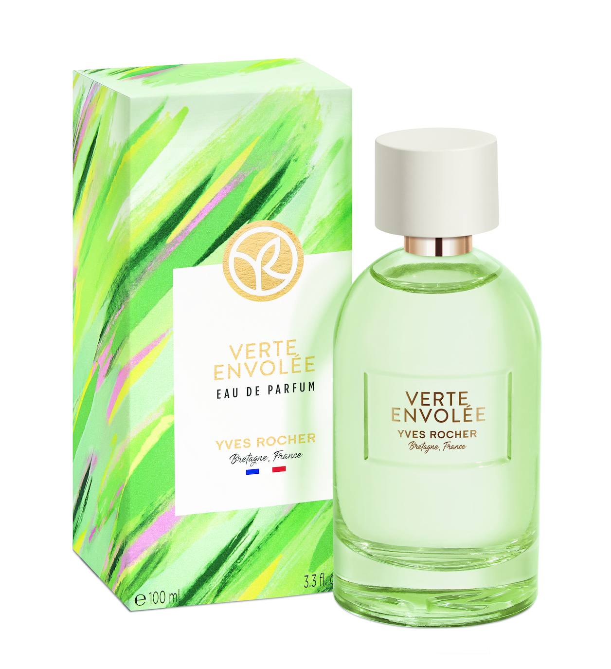 Eau de Parfum Verte Envolée de Yves Rocher (57 €, 100 ml). Una nueva fragancia construida alrededor de un ingrediente clave, el té. Las facetas verdes del té negro -ligeramente amaderado- se citan en el Eau de Parfum Verte Envolée con la vibración luminosa de la Bergamota y el Limón, y se manifiestan envueltas en una infusión de Rosa delicada y ultrafemenina.