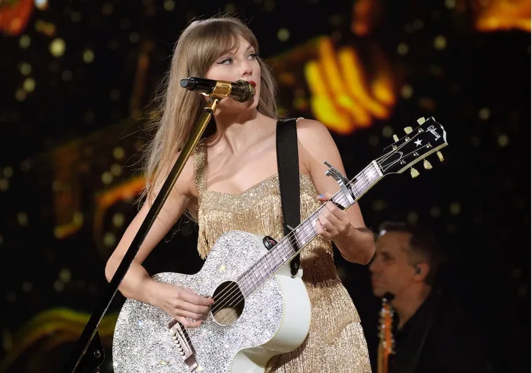 La lujosa y extensa colección de vestidos de Taylor Swift en la inauguración de su gira mundial 'The Eras Tour'