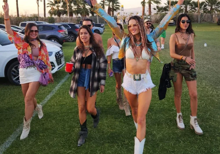 Coachella 2023: los mejores looks de las famosas que puedes copiar para tus festivales