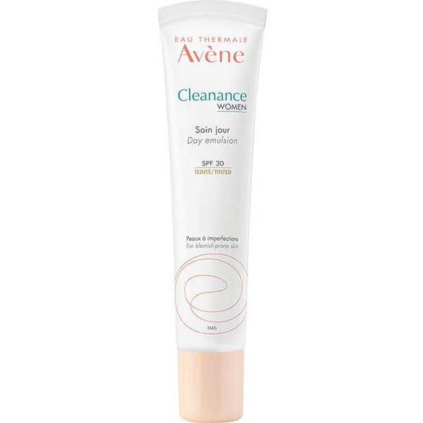 Crema hidratante con color y protección solar SPF 30 de Avène. 19,99 euros en Primor.