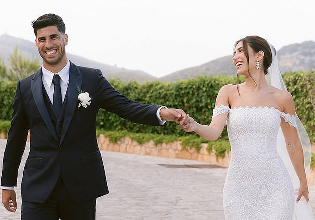 Sandra Garal y Marco Asensio en su boda.