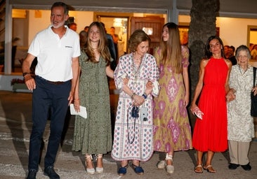 Del short de la Reina Letizia al vestido boho de la Princesa Leonor: los estilismos de la Familia Real durante el fin de semana en Mallorca