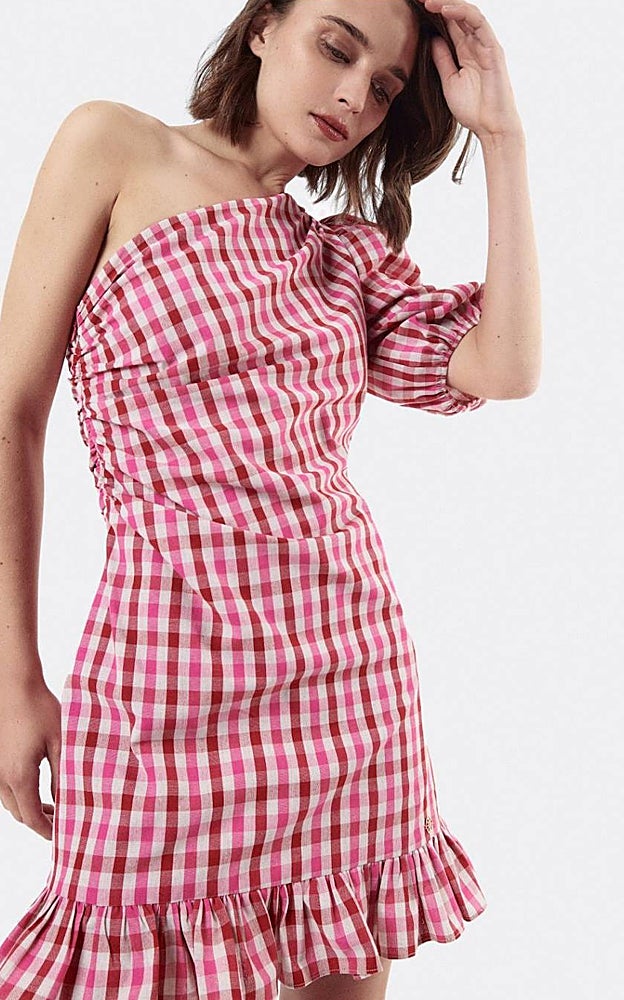 Vestido de cuadros 'vichy' de Cuplé. 65 euros.