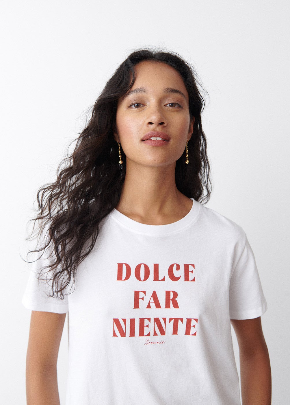 ¿Sabes lo que significa 'Dolce Far Niente'? Es el placer de no hacer nada, y a los italianos se les da muy bien. Esta filosofía es perfecta para este otoño, por cierto. Disponible por 25,90 euros en Brownie.