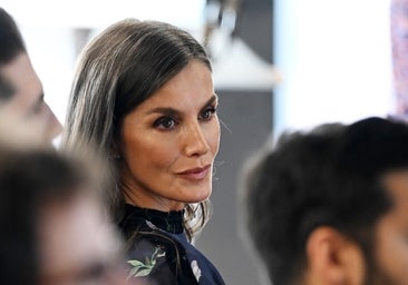 El nuevo vestido de Armani de la Reina Letizia