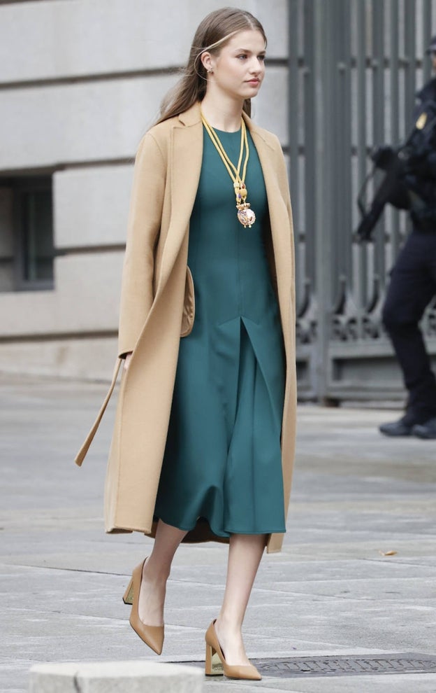 El look de Leonor para acudir al Congreso de los Diputados.