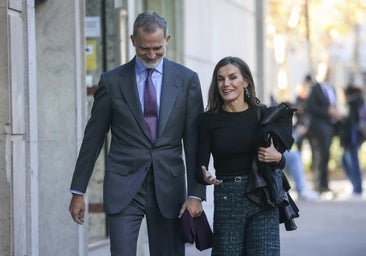 El look motero de la Reina Letizia para celebrar el 60 cumpleaños de la Infanta Elena