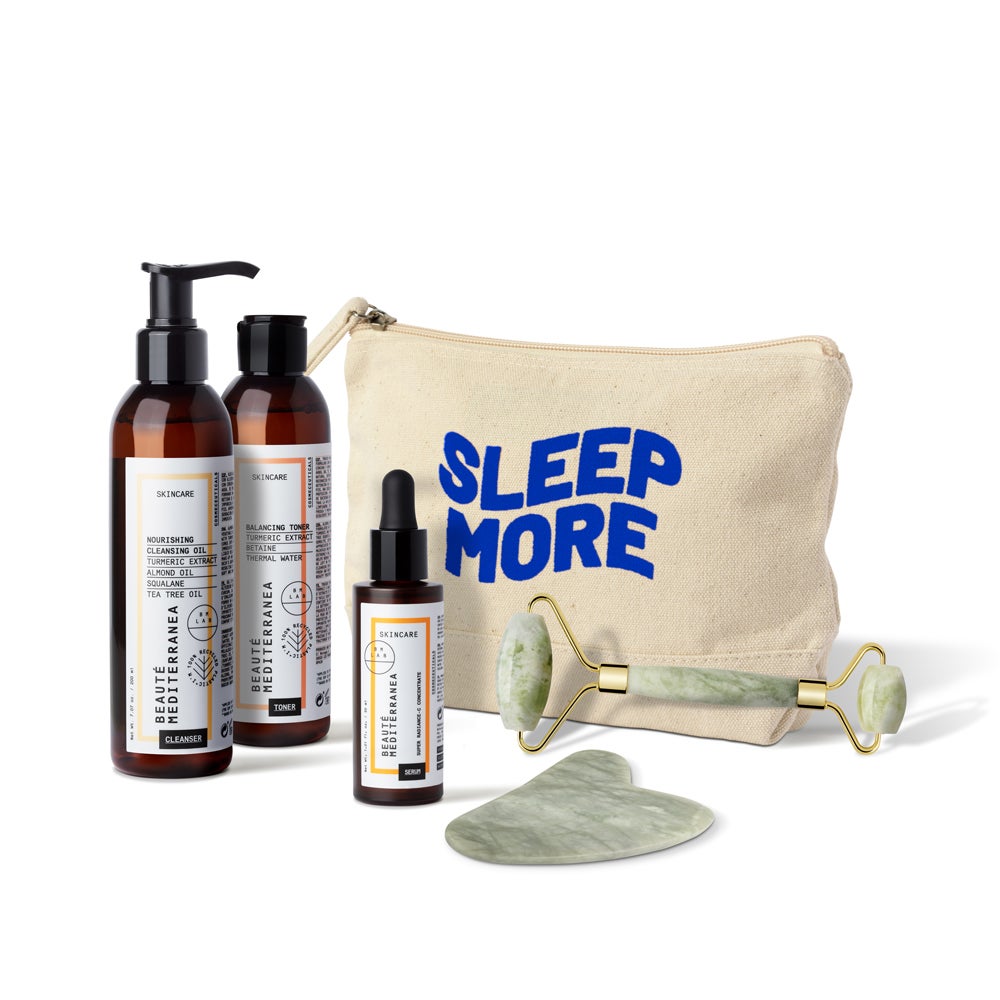 Glow Pack de Beauté Mediterranea (108 euros).  El pack está compuesto por limpiador, tónico, sérum y piedras de Jade (Gua Sha y Face Roller) para un tratamiento completo y otorga un efecto instantáneo gracias a la elección de ingredientes biológicamente activos de origen natural.