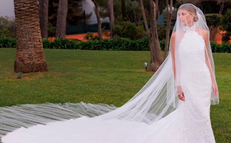 Imagen principal - Sofía Richie en su boda con vestidos de Chanel.