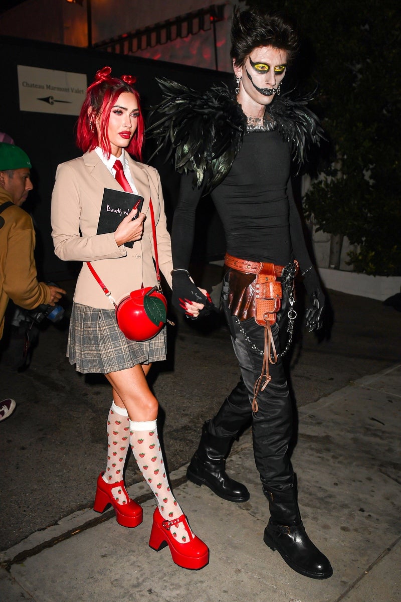 Megan Fox de colegiala. Otro de los grandes clásicos que se pueden elaborar fácilmente con lo que se tiene en casa. 