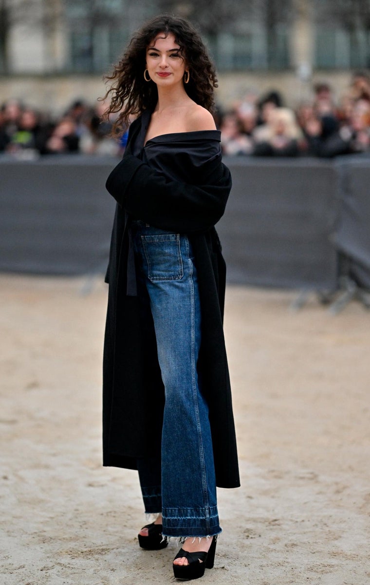 Deva Cassel en un desfile de Dior en París.