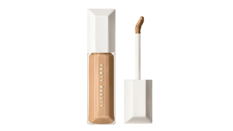 Corrector de Fenty Beauty.