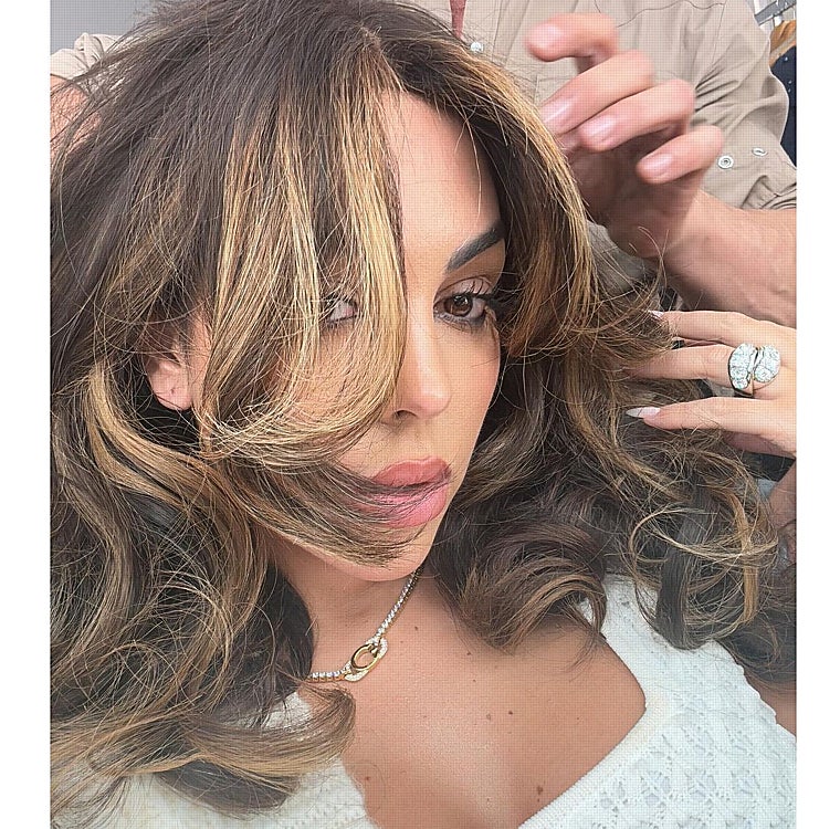 El nuevo peinado de Georgina: mechas rubias y muchas capas.