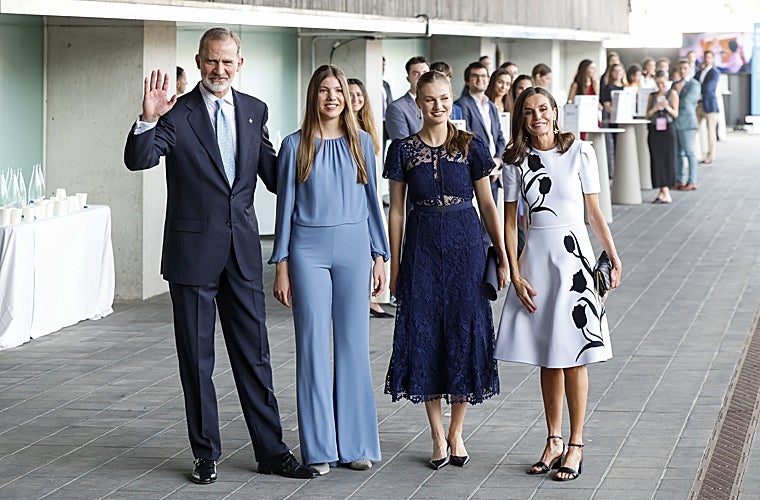Los Reyes y sus hijas han presidido la entrega de los Premios Princesa de Girona 2024.