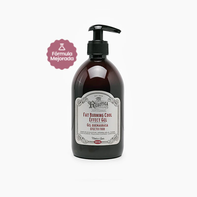 Gel quemagrasa efecto frío de Mi Rebotica (37,90 euros). Formulado para tratar la grasa localizada y la celulitis edematosa, tiene capacidad reductora, gracias a su intenso efecto drenante, tonificante y lipolítico. Favorece la circulación, aumenta la elasticidad de la piel, y hace que está esté más suave y lisa. Contiene más de un 95% de ingredientes naturales.