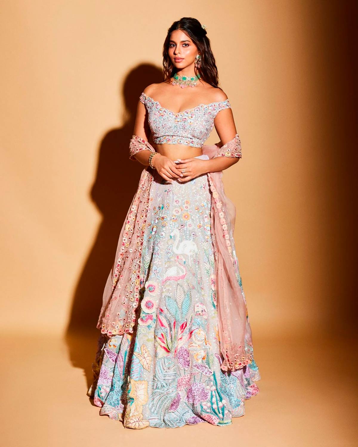 Suhana Khan, otra de las mejores vestidas de la ceremonia con este bonito conjunto con estampado floral. 