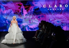 MBFWMadrid primavera/verano 2025: Claro Couture presenta una delicada colección donde la feminidad es protagonista