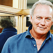 «He mamado el flamenco desde chico», Bertín Osborne recibiendo el premio 'Flamenco en la piel' durante la inauguración de SIMOF 2024