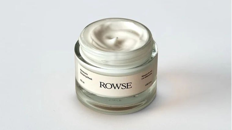 Mascarilla de noche con melatonina de Rowse.